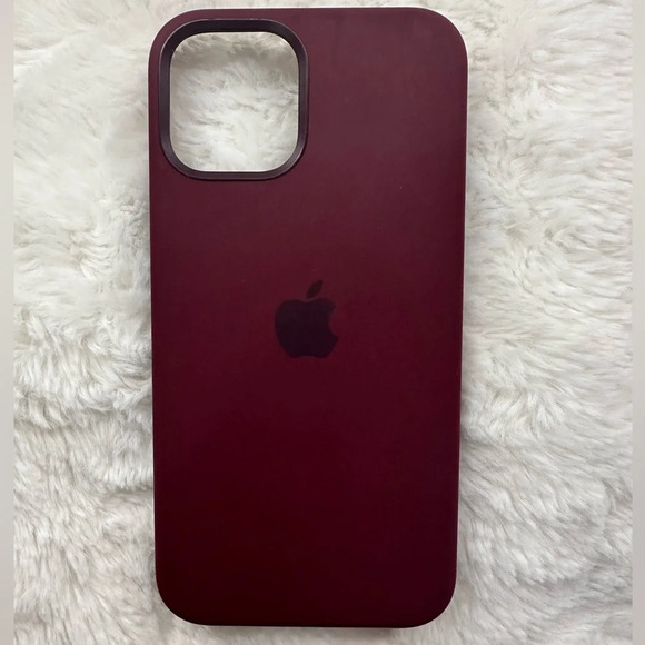 Apple iPhone 12 Series Silicone Case with MagSafe - Plum - Picture 2 of 3